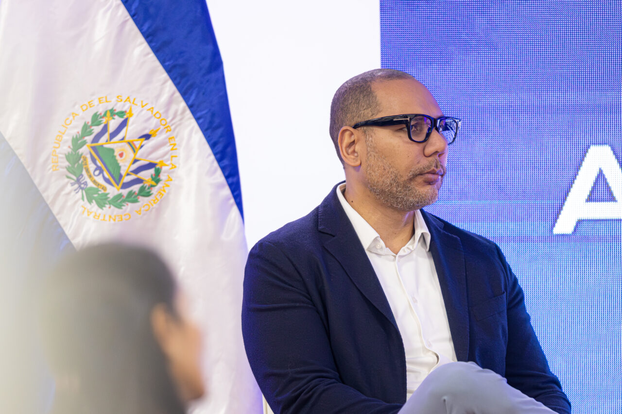 Bukele: “Se respetarán los procesos y el seguimiento a los atletas”