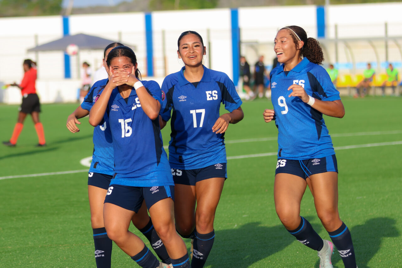 Sub-17 femenina gana su grupo y asegura boleto al Premundial Concacaf