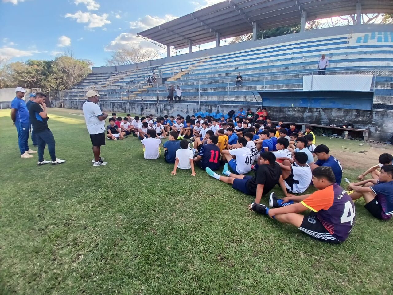 FESFUT avanza en visorias para la conformación de la Sub-15