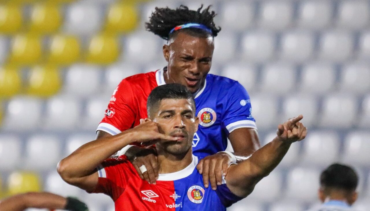 FAS y Firpo siguen mandando tras 18 jornadas y buscan dar otro golpe en la fecha 19