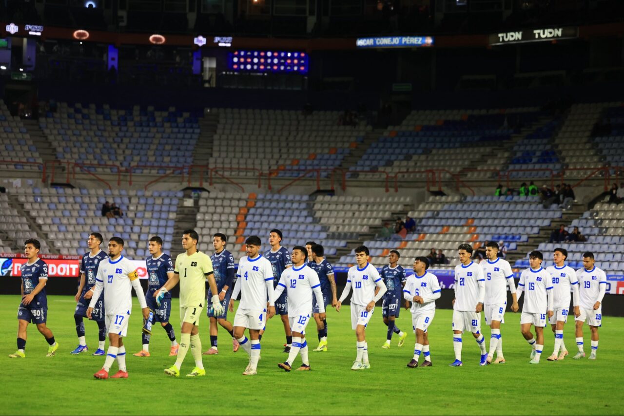 “Bolillo” Gómez anuncia convocatoria para el microciclo en San Antonio