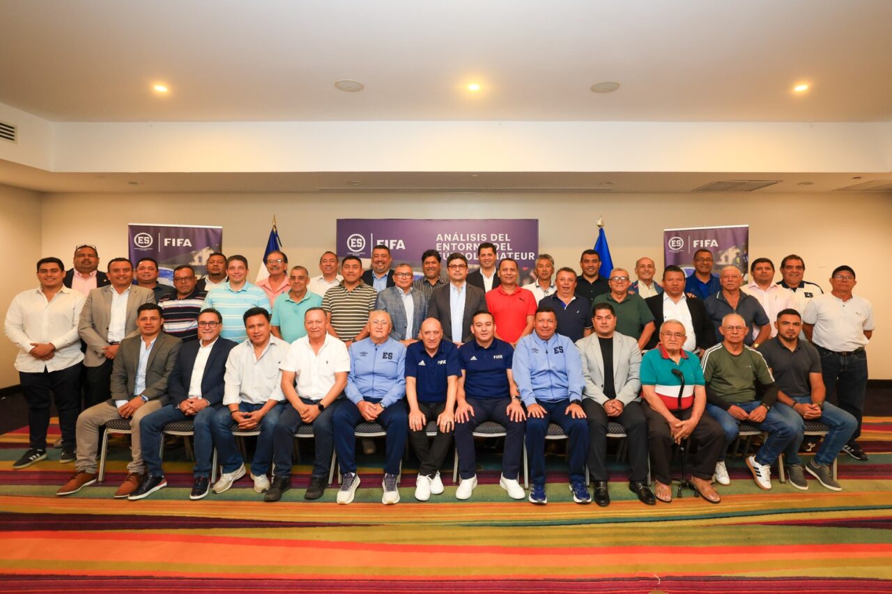 FIFA concluye presentación del informe sobre el fútbol amateur en El Salvador