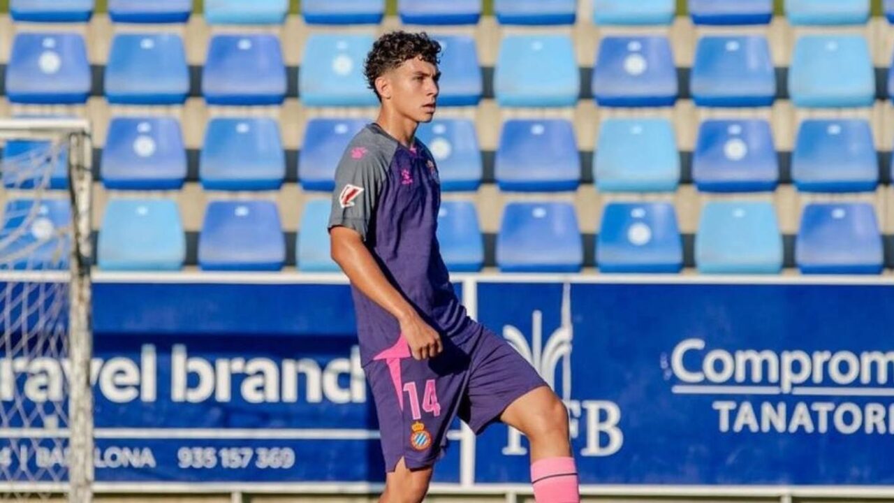 Itzel Colocho ya es elegible para convocatorias de Selecciones de El Salvador