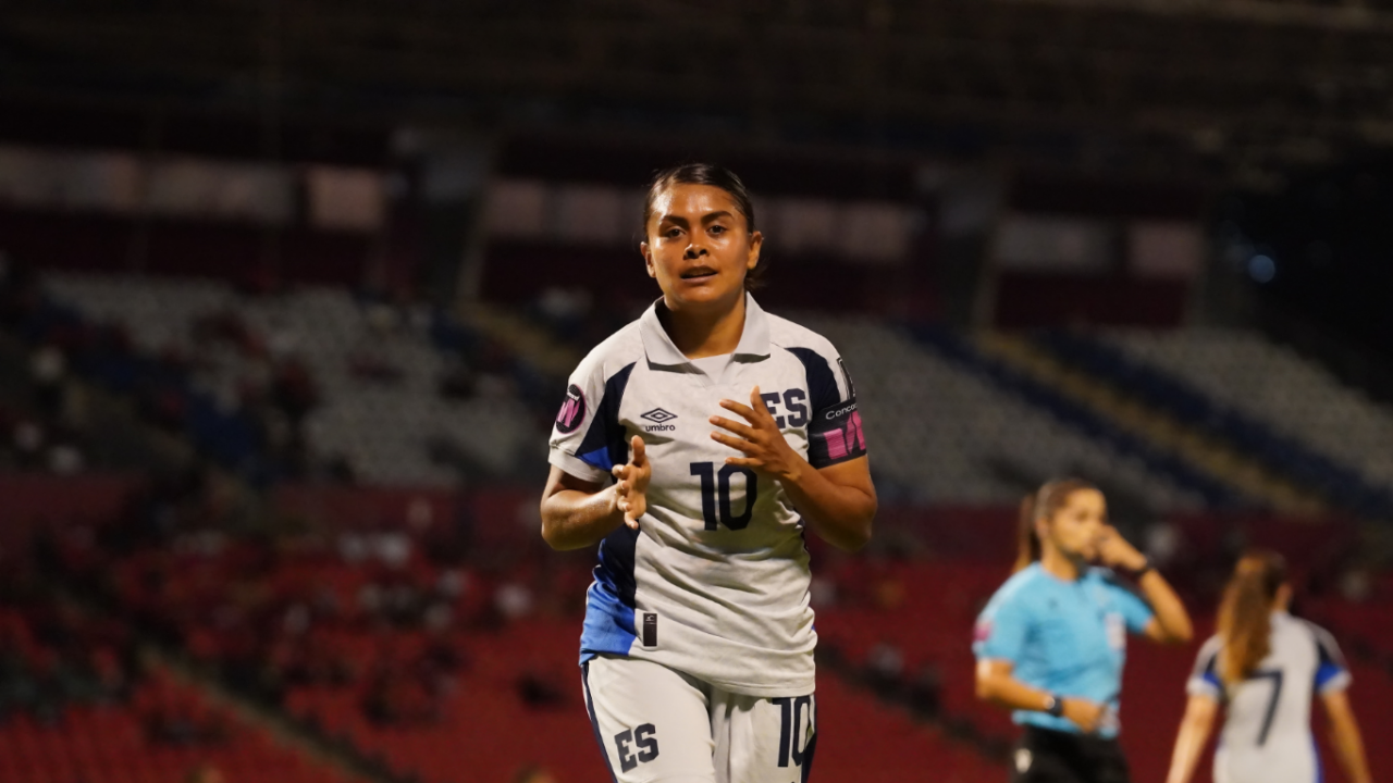 Brenda Cerén, en el once ideal de las Clasificatorias Femeninas de Concacaf 2025/26