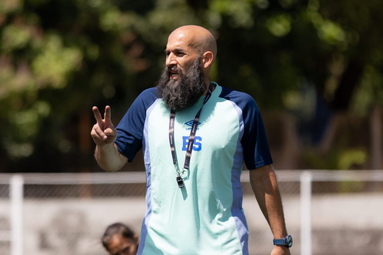 Erick Acuña realizará visorias en Estados Unidos en busca de jugadoras para la Sub-20 y la Mayor